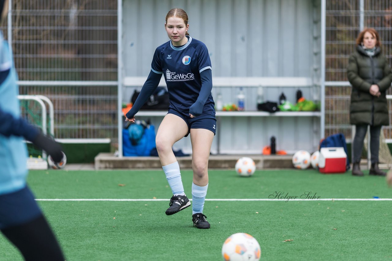 Bild 88 - F VfL Pinneberg - USC Paloma : Ergebnis: 1:4